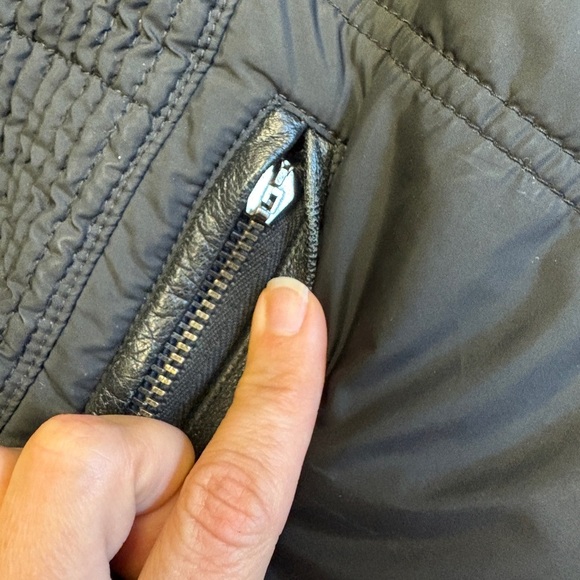 Versace Me's size Large Black Quilted + Leather Long Sleeve Vintage Moto Jacket - Picture 12 of 13